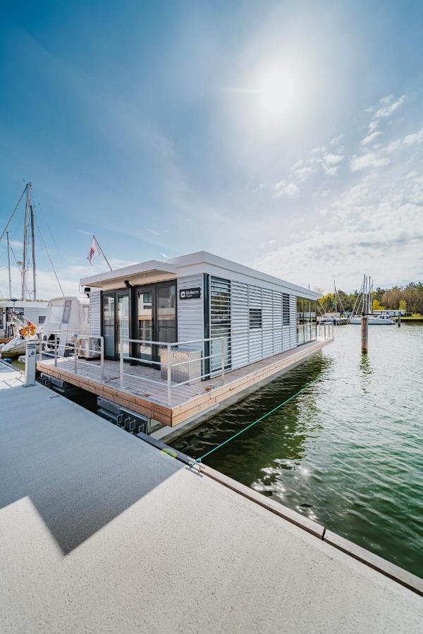 Schwimmendes Ferienhaus "Trinity" Ihr Seahome Auf Der Ostsee Пенемюнде Экстерьер фото